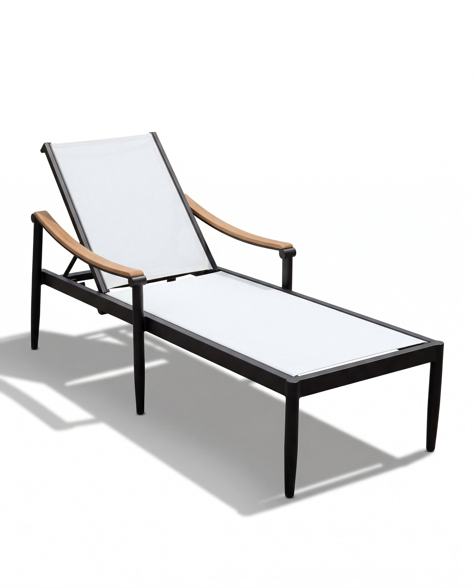 Hensen White Outdoor Sunbed With Metal Legs