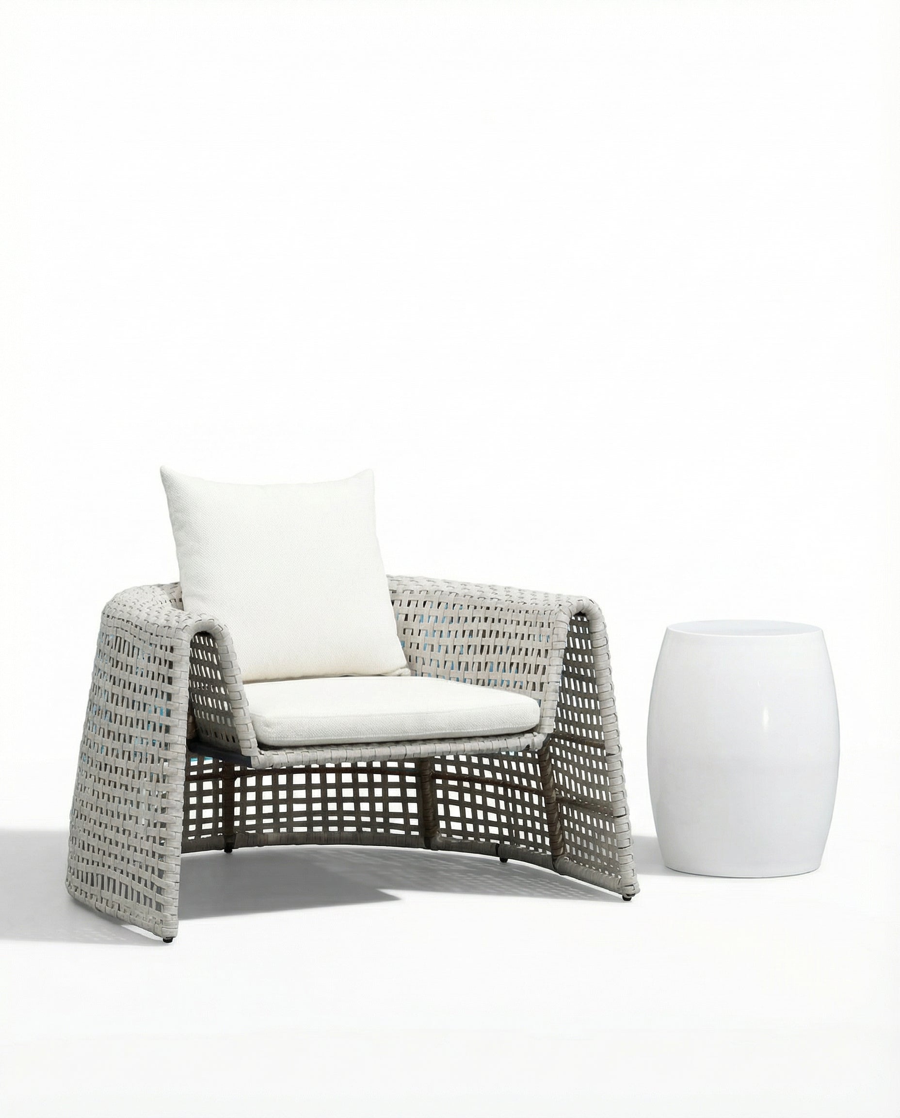 Lily Off-White Outdoor Lounge Chair With Side Table