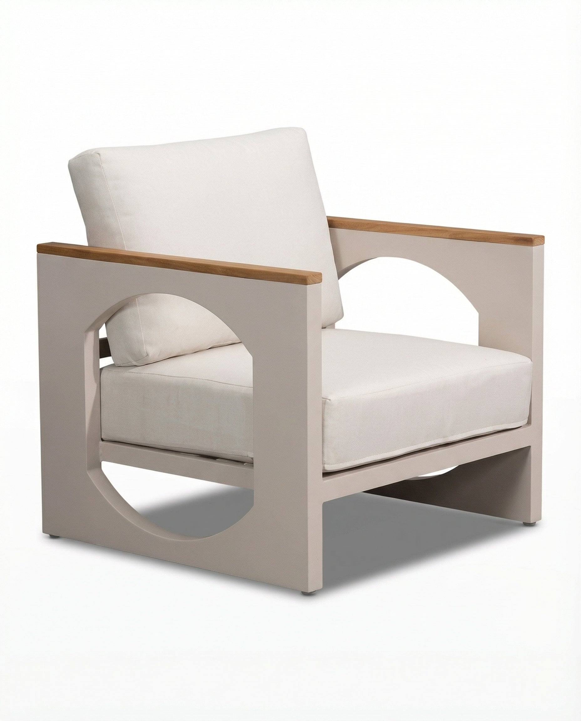 Seattle Beige Outdoor Lounge Chair